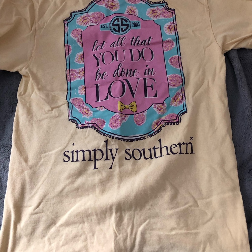 2 simply souther t shirts